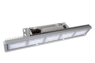 Luce per tunnel a LED serie TE - Cinque moduli